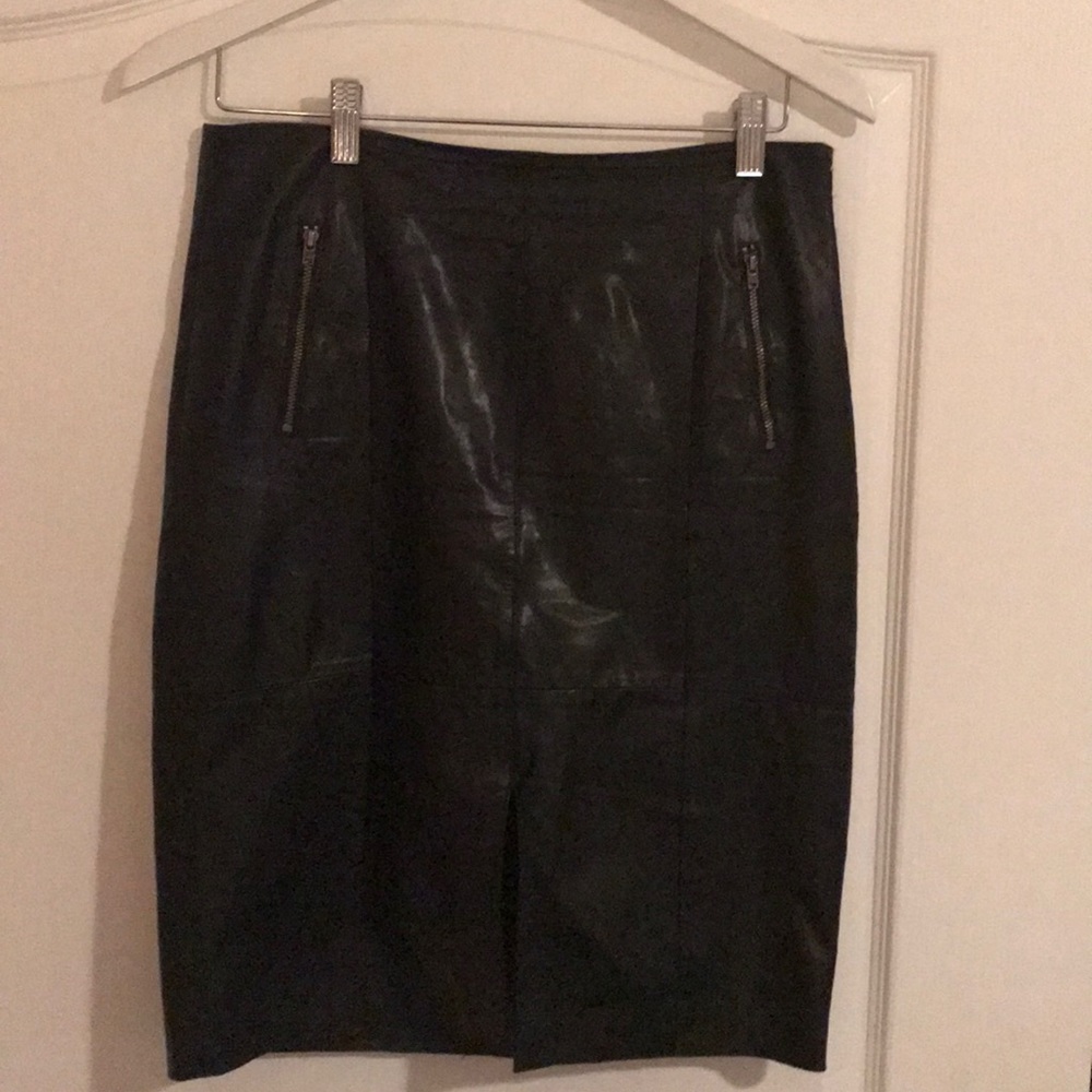 Women’s skirt
